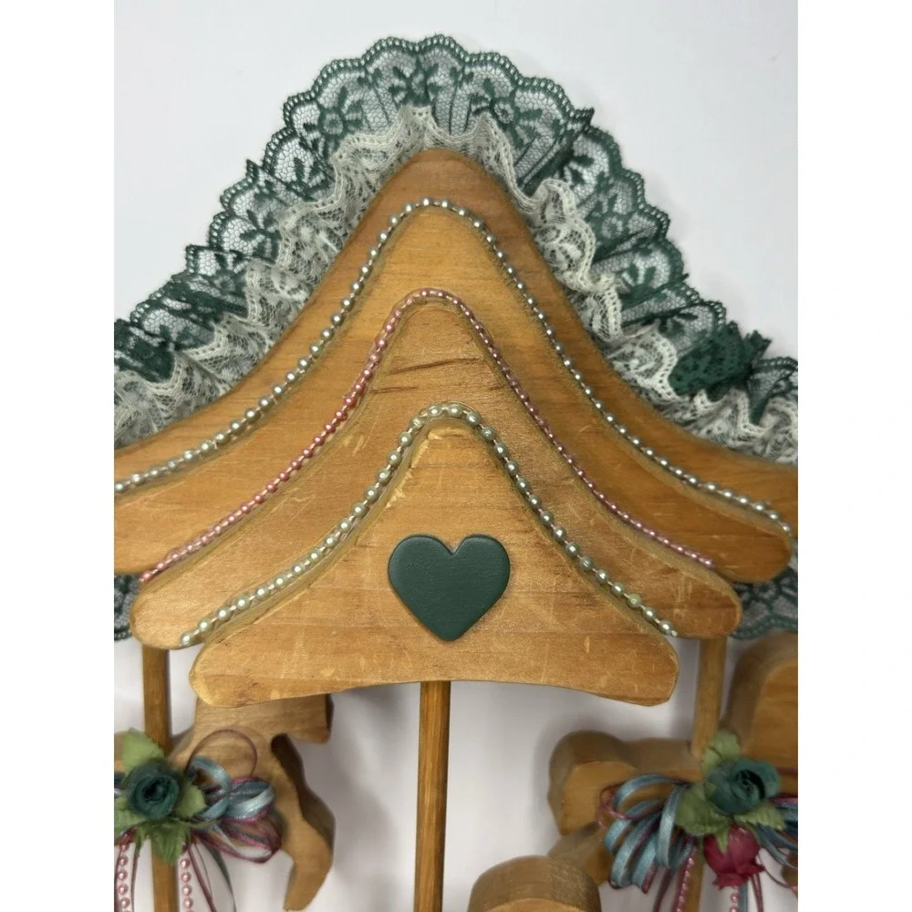 Carousel Horse Wall Hanging Vtg Wooden Horse Lace Country Cottage Home Décor